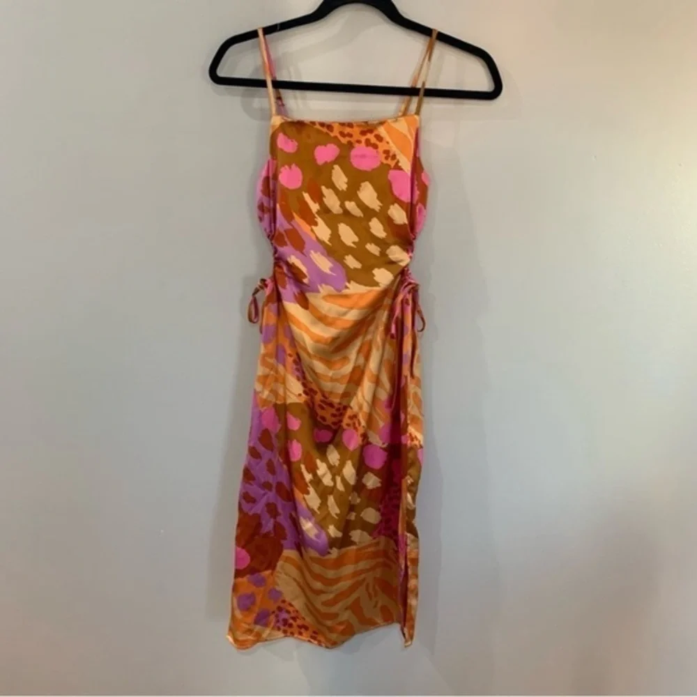 ✅ Christian Lacroix Dress Keyhole Midi Satin in Pink Orange